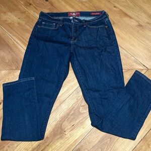 Lucky Brand deep blue Sofia boot style Jeans Size 10